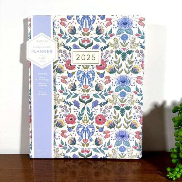 2025 Planner Monthly Weekly Layouts Notes Pages Blue Floral 7.25x9.25 - Picture 1 of 5